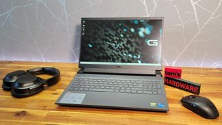 Dell G15 (5520)